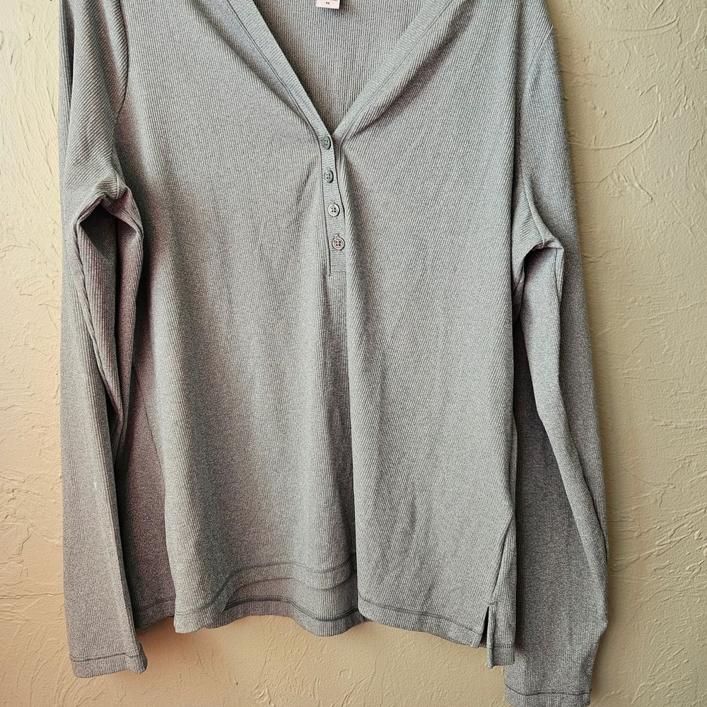 Athleta Uptempo Ribbed Henley Top Long Sleeve